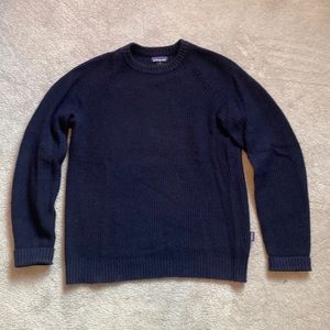Worn wear crew neck swerved by Patagonia